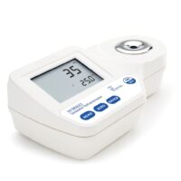 HI96822 Digital Refractometer for Seawater Analysis Hanna Instrument